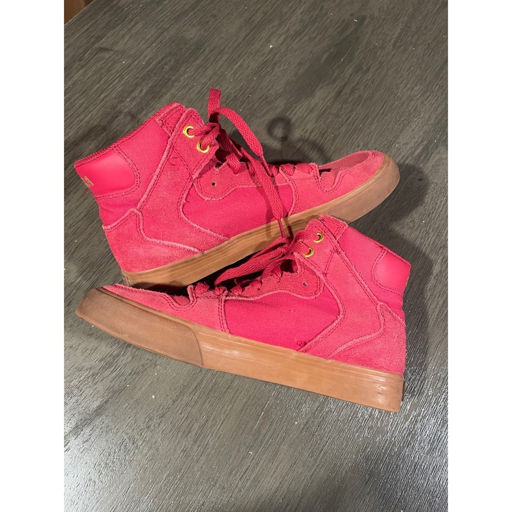 Supra Mens 7 Red Vaider High Top Skate Shoes Suede Gum Sole 08044-644-M
